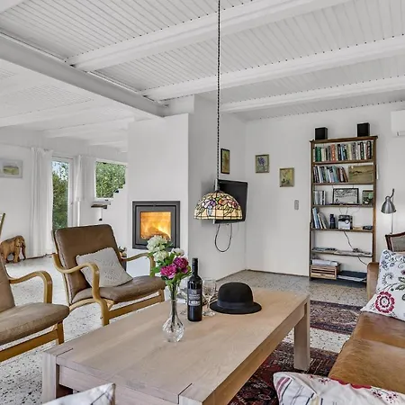 Holiday home 2 Bedroom Amazing In Rudkobing Illebolle